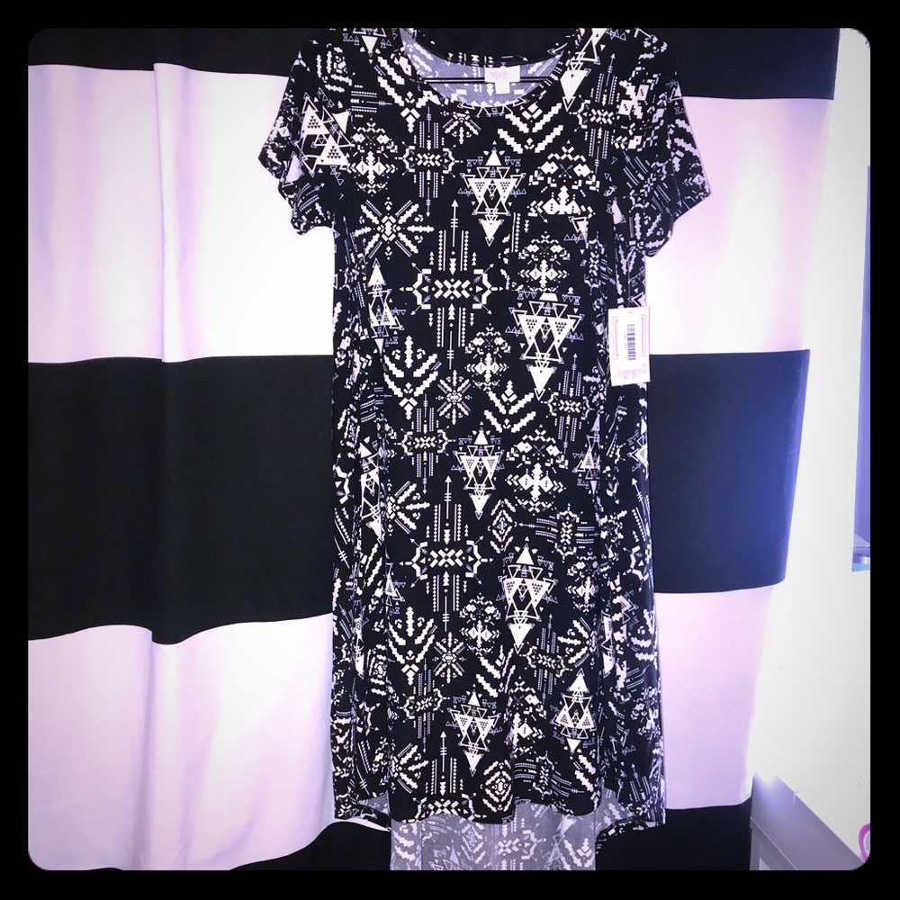 LuLaRoe Carly